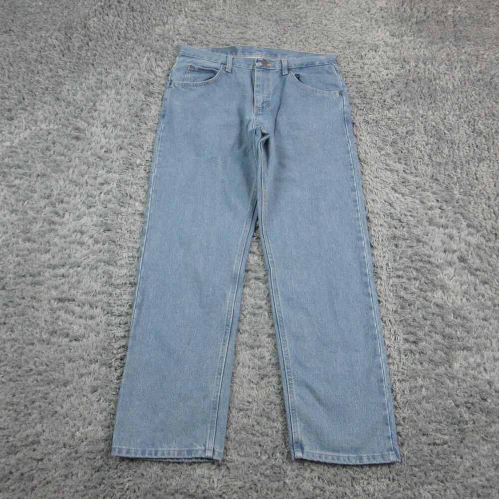 Wrangler Jeans Mens 34x30* Blue Light Wash Relaxed Straight Denim Mexico NWT